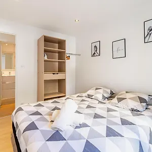 https://michelet-t2-avec-parking-a-10-min-des-plages.fr-provencehotel.com